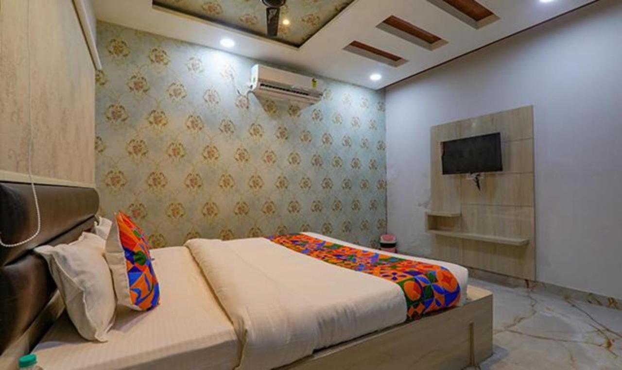 Fabhotel Super 3 Premium Váránasí Exteriér fotografie